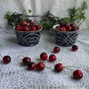 222 Fifth Sailor’s Nexus Knot Porcelain Bowls (2)